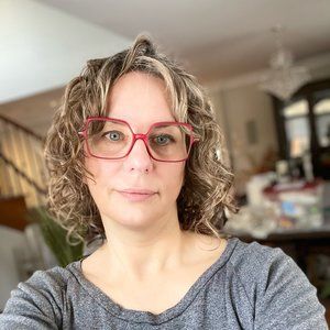 Meet your Posher, Karen